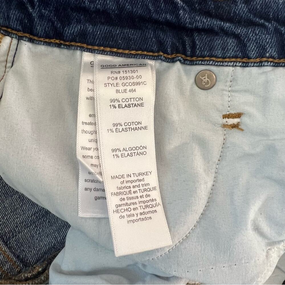 Good American Cut Off Denim Shorts - Picture 10 of 11